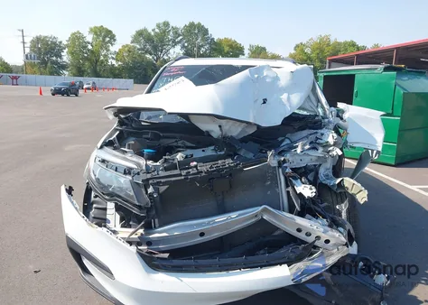 2022 Honda Pilot Awd Special Edition z USA, uszkodzony, nr VIN 5FNYF6H26NB083789